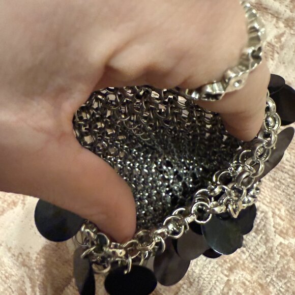 Fashion Nova Queen of Sequins Black Mini Bag - black sequins on chainmail - Picture 3 of 4